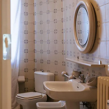 Golf House Apartament *