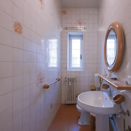 Golf House Apartament Alessandria