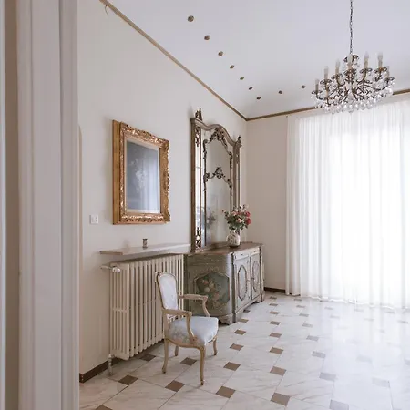 Golf House Apartment